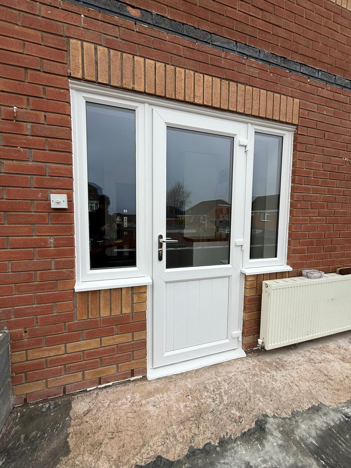 Bi-fold and window set