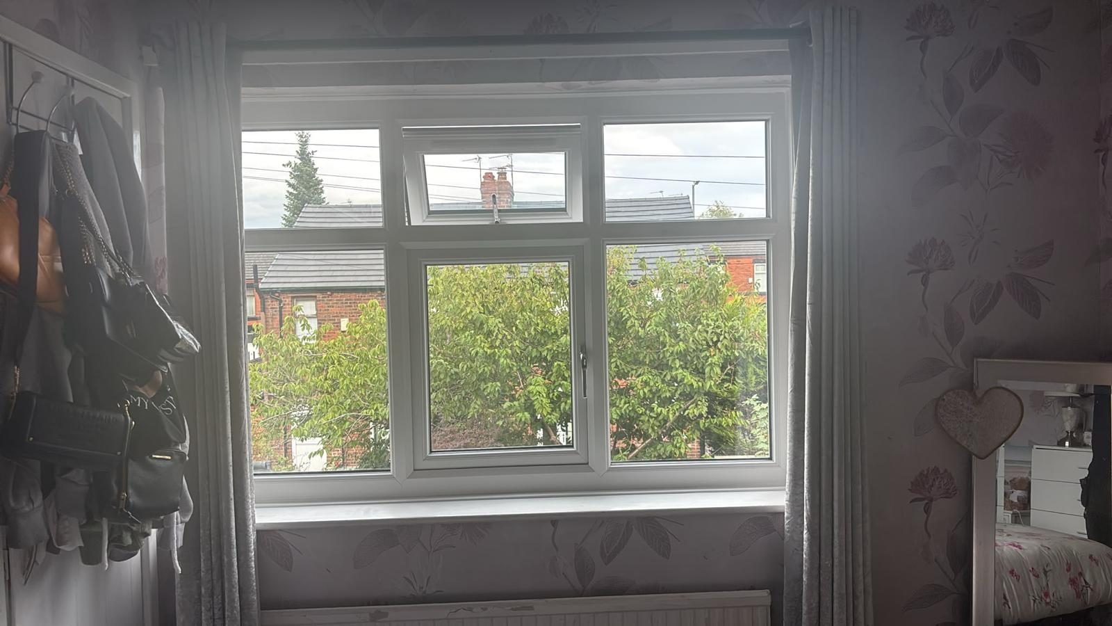 Bedroom transom